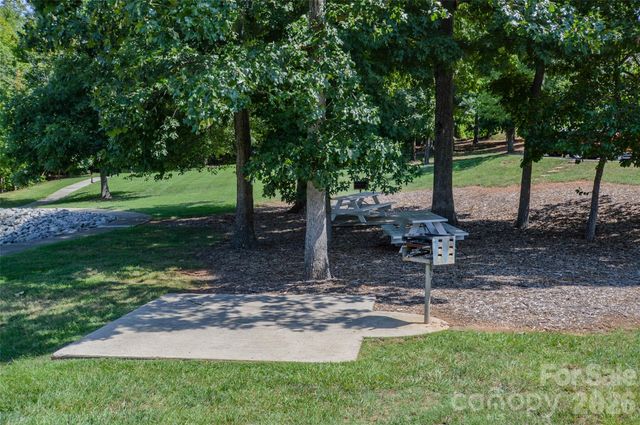 18821 Silver Quay Drive, Cornelius, NC 28031