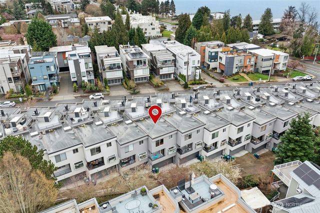 10128 NE 63rd Street, Kirkland, WA 98033