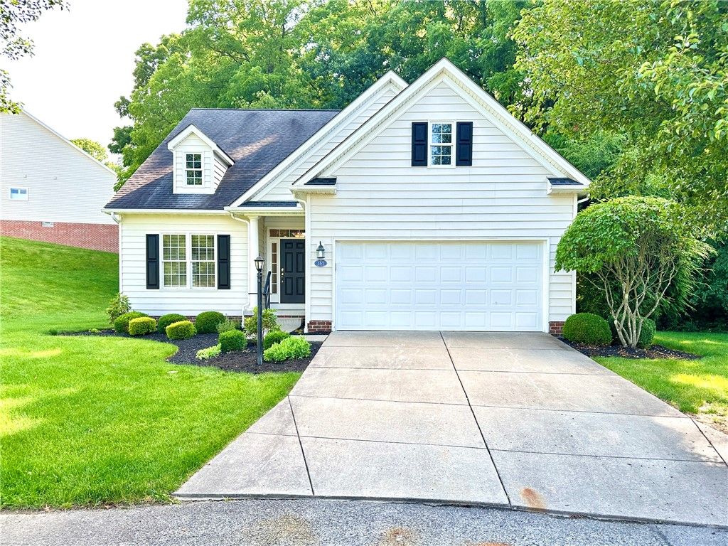 Image 1 of property listing at 151 Cherry Hill Court, Neshannock Twp, PA 16105