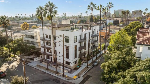 139 S Oak Knoll Avenue 301, Pasadena, CA 91101