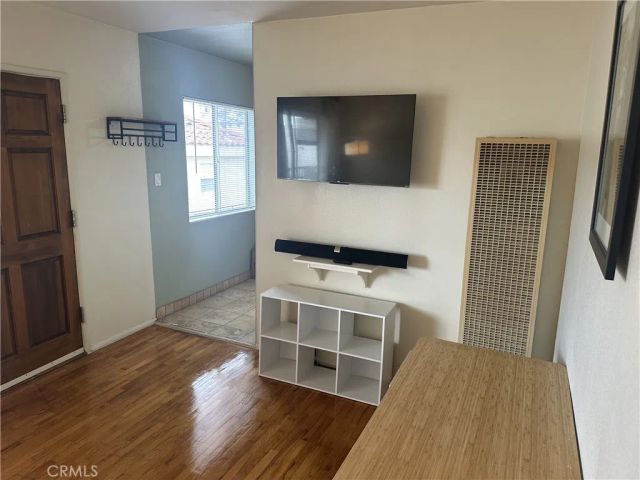 630 1st 4, Hermosa Beach, CA 90254