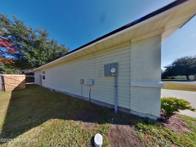 7134 BEEKMAN LAKE Drive S, Jacksonville, FL 32222