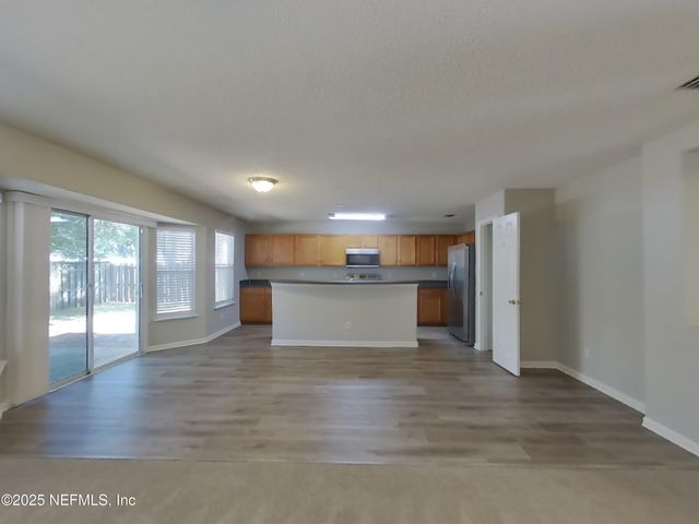 7134 BEEKMAN LAKE Drive S, Jacksonville, FL 32222