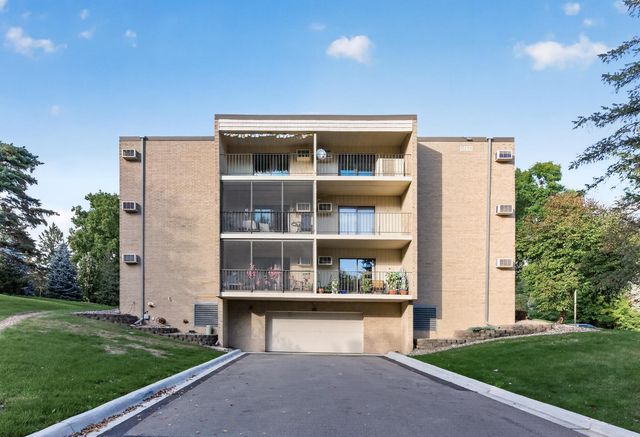 11160 Anderson Lakes Parkway 214, Eden Prairie, MN 55344