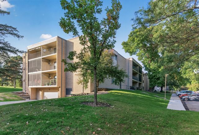 11160 Anderson Lakes Parkway 214, Eden Prairie, MN 55344