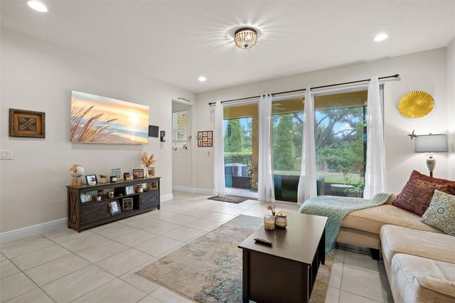 10230 NEWEL VALLEY LOOP, Riverview, FL 33569