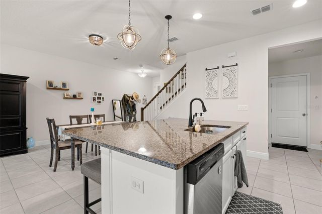 10230 NEWEL VALLEY LOOP, Riverview, FL 33569