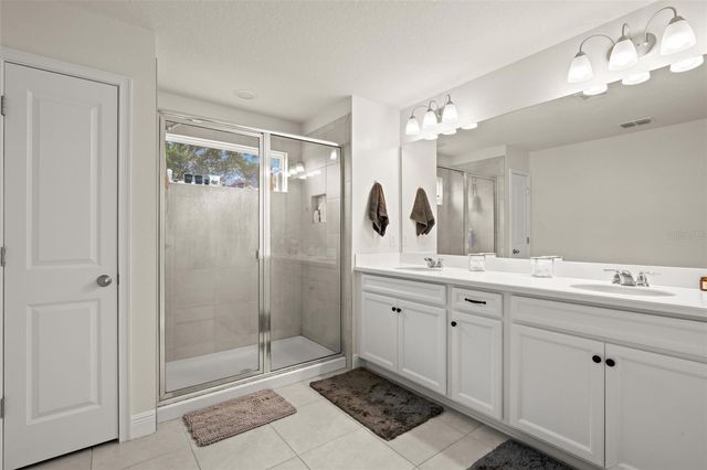 10230 NEWEL VALLEY LOOP, Riverview, FL 33569