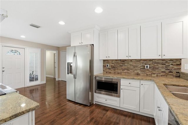 4742 Santa Del Rae AVE, Fort Myers, FL 33901