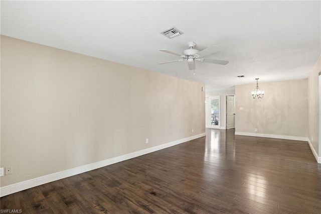 4742 Santa Del Rae AVE, Fort Myers, FL 33901