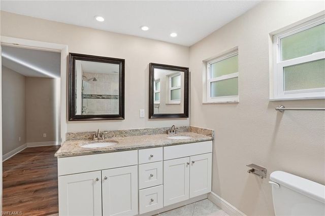 4742 Santa Del Rae AVE, Fort Myers, FL 33901