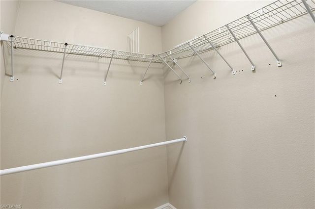 4742 Santa Del Rae AVE, Fort Myers, FL 33901