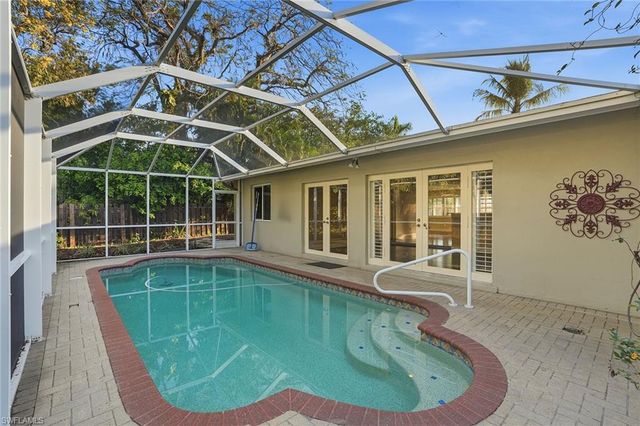 4742 Santa Del Rae AVE, Fort Myers, FL 33901