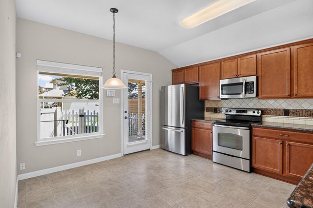 1504 Rices Crossing LN, Round Rock, TX 78664