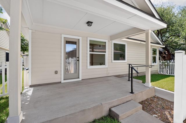 1504 Rices Crossing LN, Round Rock, TX 78664