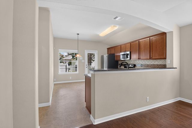 1504 Rices Crossing LN, Round Rock, TX 78664
