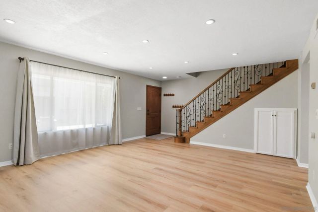 835 E Ave B, Coronado, CA 92118