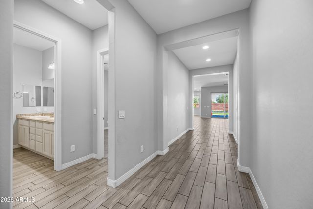 884 E LADBROKE Way, Gilbert, AZ 85297