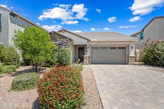 884 E LADBROKE Way, Gilbert, AZ 85297