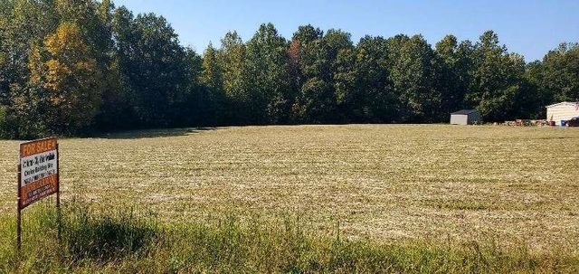 0 Rabe Coats Rd, Westmoreland, TN 37186