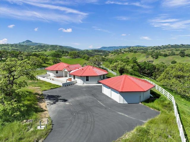 22500 Pacheco Pass Hwy, Hollister, CA 95023