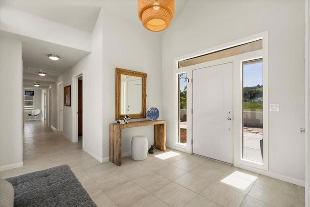 22500 Pacheco Pass Hwy, Hollister, CA 95023