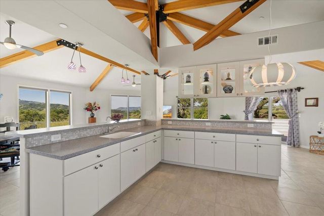 22500 Pacheco Pass Hwy, Hollister, CA 95023