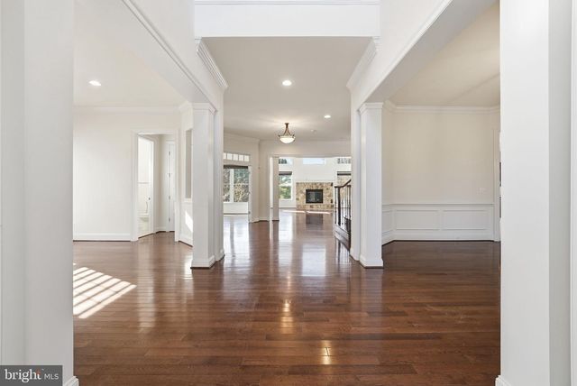 1882 BEULAH RD, Vienna, VA 22182