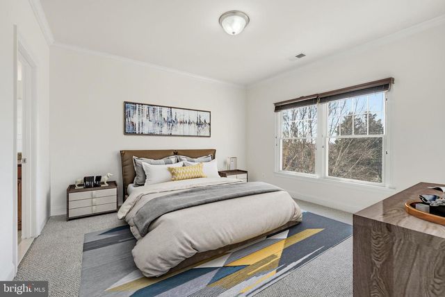 1882 BEULAH RD, Vienna, VA 22182