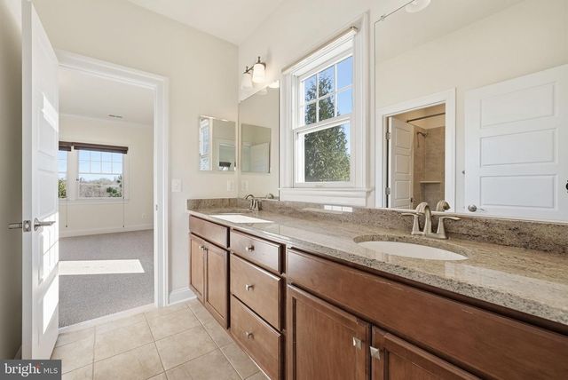 1882 BEULAH RD, Vienna, VA 22182