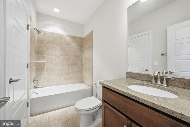 1882 BEULAH RD, Vienna, VA 22182