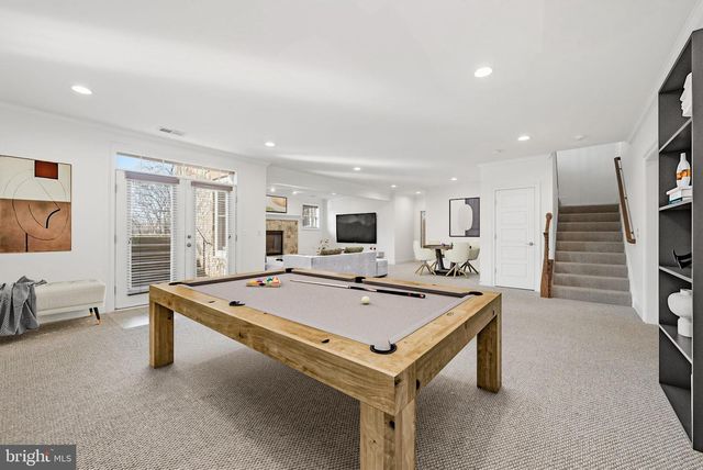 1882 BEULAH RD, Vienna, VA 22182