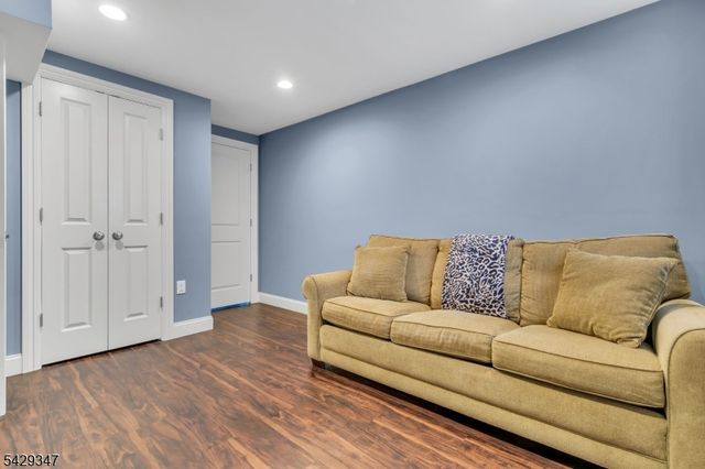 203 Jasinski Ave, Manville Boro, NJ 08835
