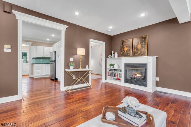 203 Jasinski Ave, Manville Boro, NJ 08835