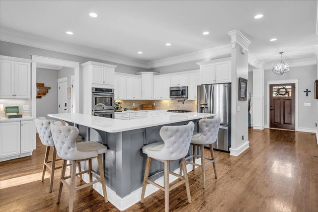 1021 Alice Springs Cir, Spring Hill, TN 37174