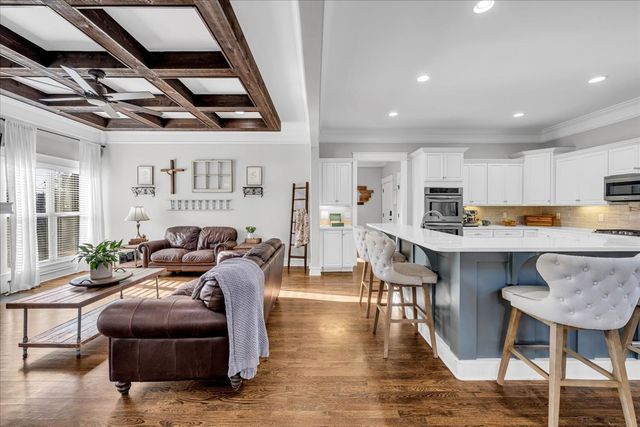 1021 Alice Springs Cir, Spring Hill, TN 37174