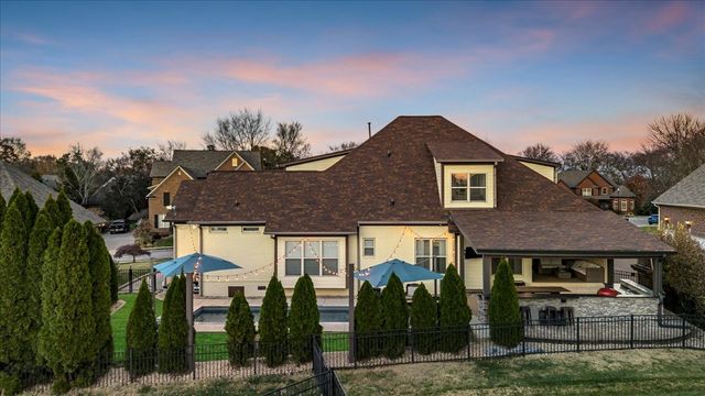 1021 Alice Springs Cir, Spring Hill, TN 37174