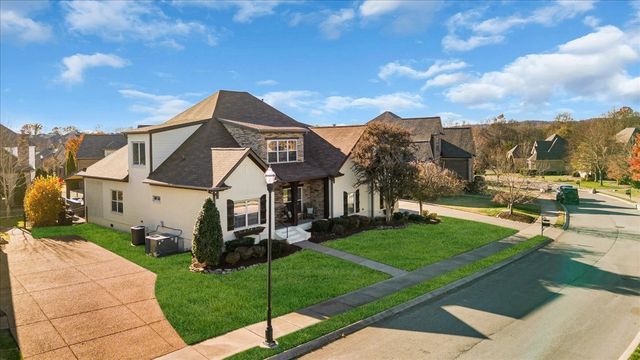 1021 Alice Springs Cir, Spring Hill, TN 37174