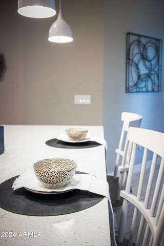 2511 W QUEEN CREEK Road 102, Chandler, AZ 85248