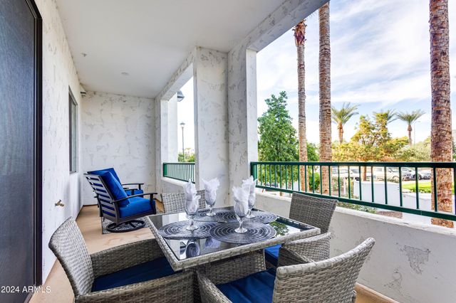 2511 W QUEEN CREEK Road 102, Chandler, AZ 85248