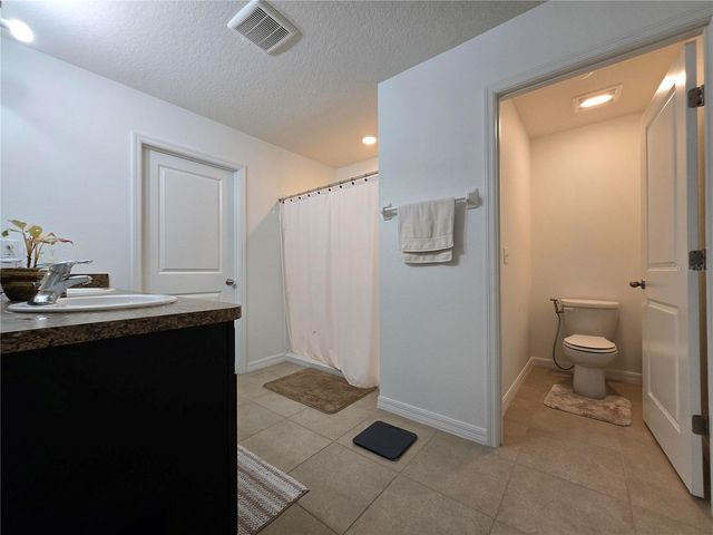 9646 TRONCAIS, Thonotosassa, FL 33592