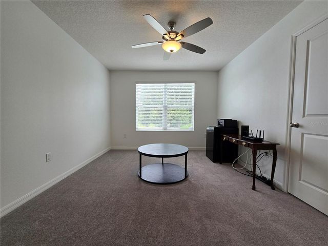 9646 TRONCAIS, Thonotosassa, FL 33592