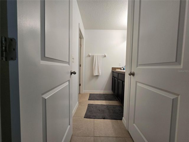 9646 TRONCAIS, Thonotosassa, FL 33592
