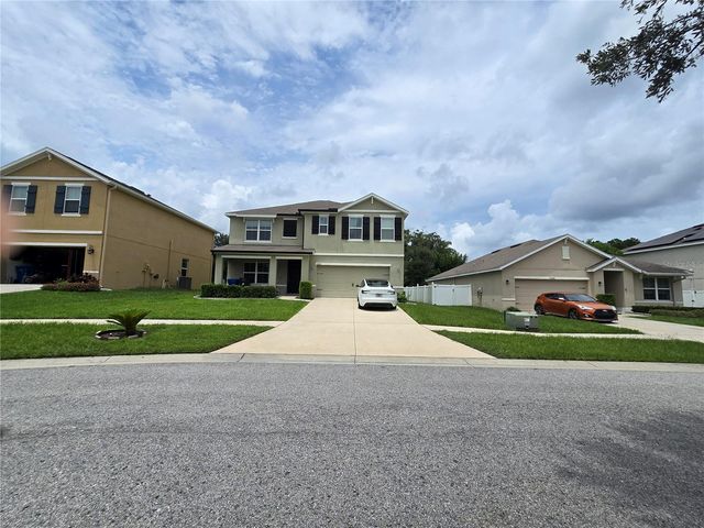 9646 TRONCAIS, Thonotosassa, FL 33592