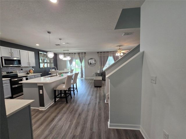 9646 TRONCAIS, Thonotosassa, FL 33592