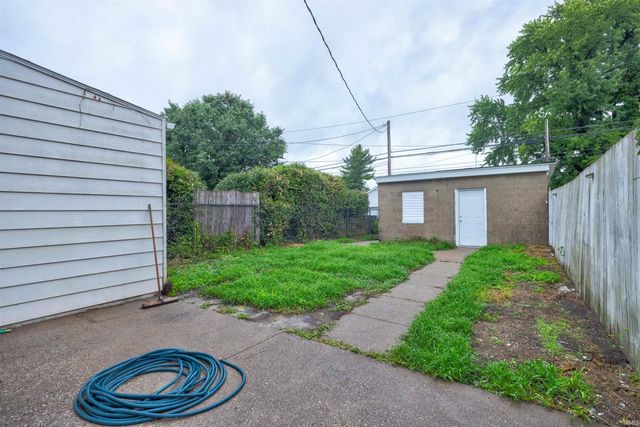 2123 W Iowa Street, Evansville, IN 47712