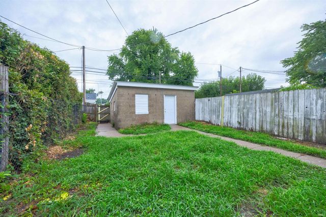 2123 W Iowa Street, Evansville, IN 47712
