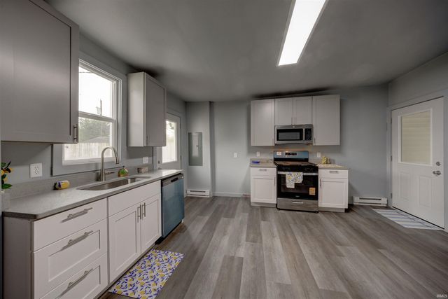 2123 W Iowa Street, Evansville, IN 47712