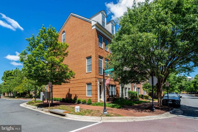 5228 HAROLD SECORD ST, Alexandria, VA 22304
