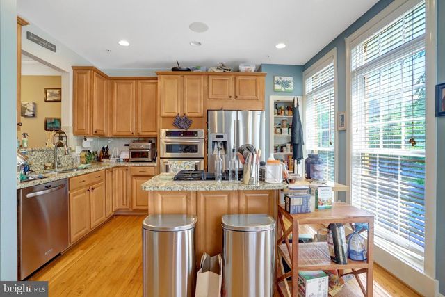 5228 HAROLD SECORD ST, Alexandria, VA 22304
